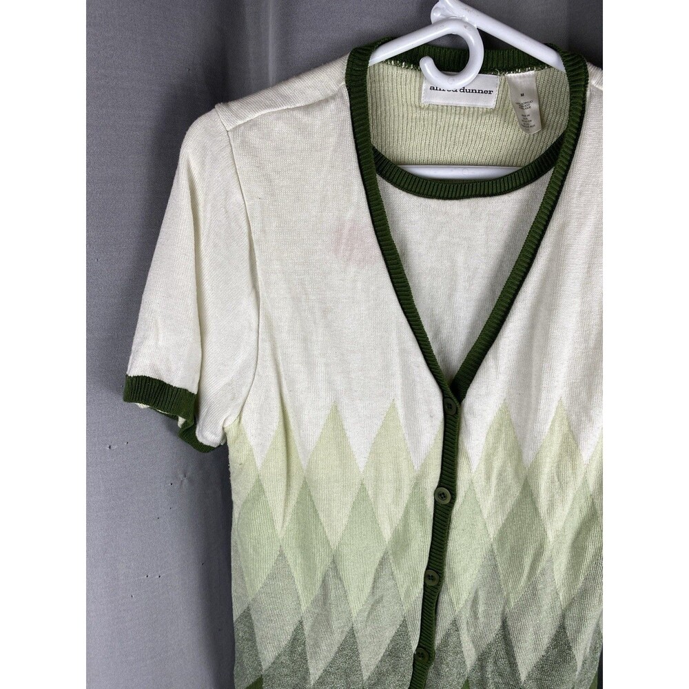 Alfred Dunner Women's Sz M Green White Layered Argyle Short Sleeve Sweater Top - Picture 2 of 10